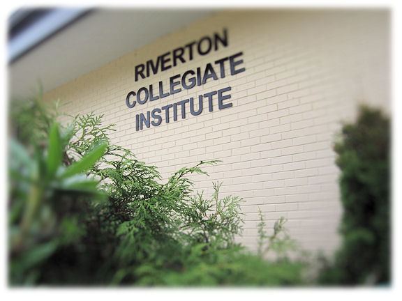 rci_school_feathered_001.ab67a41182.jpg